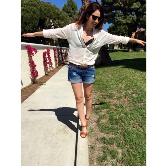 Old Navy Boyfriend Jean Shorts - Picture 1 of 4